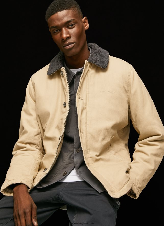hombres_chamarra_corta_de_lona_acolchada_pepe_jeans_44jtz838_piedra.jpg hombres chamarra corta de lona acolchada Pepe Jeans 44JTZ838 piedra - Imagen 1
