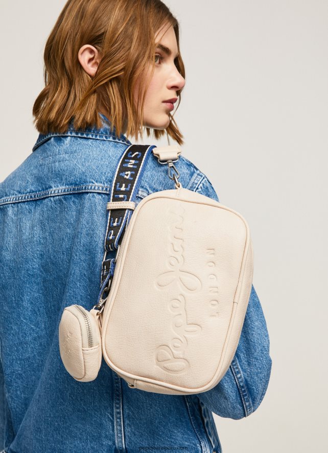 mujer_bolsa_crossbody_con_logo_en_relieve_pepe_jeans_44jtz712_suero_de_la_leche.jpg mujer bolsa crossbody con logo en relieve Pepe Jeans 44JTZ712 suero de la leche - Imagen 1