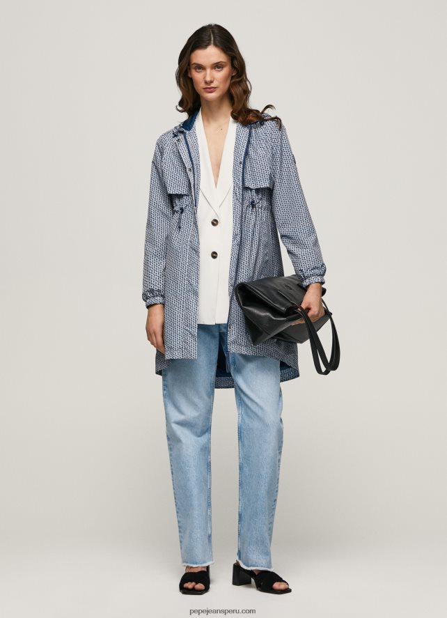 mujer_parka_ligera_con_logo_en_toda_la_prenda_pepe_jeans_44jtz137_multi.jpg mujer parka ligera con logo en toda la prenda Pepe Jeans 44JTZ137 multi - Imagen 1