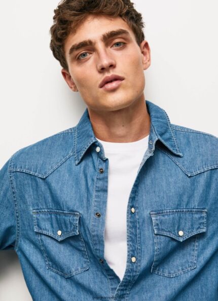 hombres camisa de mezclilla de corte estándar carson Pepe Jeans 44JTZ1020 mezclilla