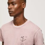 hombres camiseta de algodón lavado y teñido Pepe Jeans 44JTZ928 lejía rosa