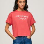 mujer playera con logo estampado Pepe Jeans 44JTZ379 estudio rojo