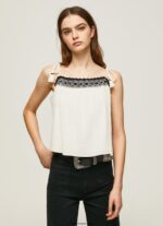 mujer top de algodón con detalles de crochet Pepe Jeans 44JTZ335 mousse - Imagen 3