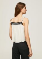 mujer top de algodón con detalles de crochet Pepe Jeans 44JTZ335 mousse - Imagen 4
